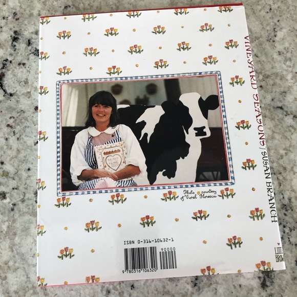 Vineyard Seasons cookbook by Susan Branch - Picture 2 of 8